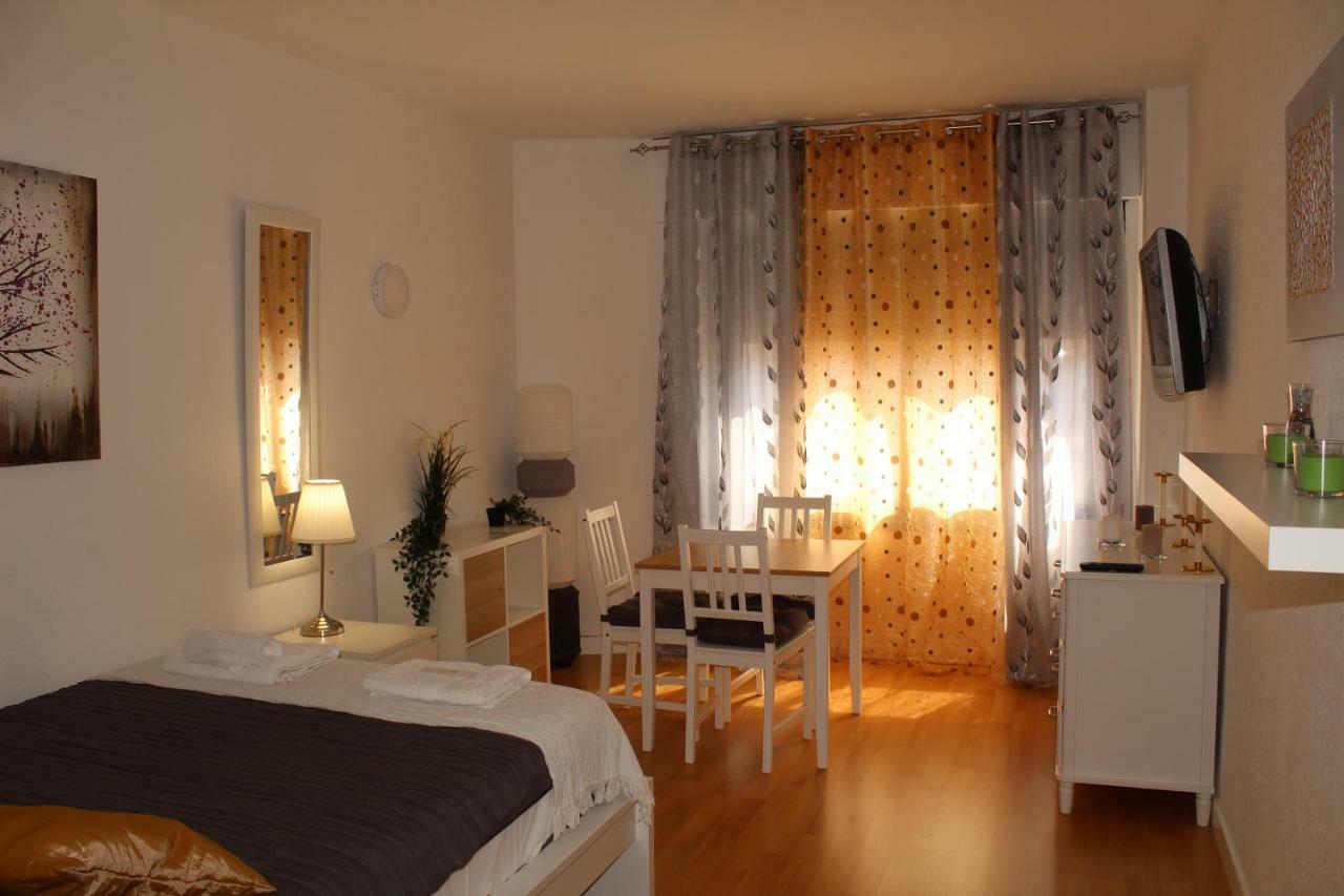 Resitur Luxury Suit 2 Séville Extérieur photo